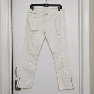 White distressed jeans